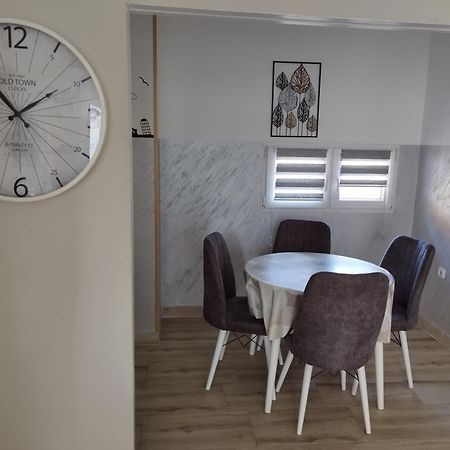 Apartman Petrov Donji Milanovac Extérieur photo
