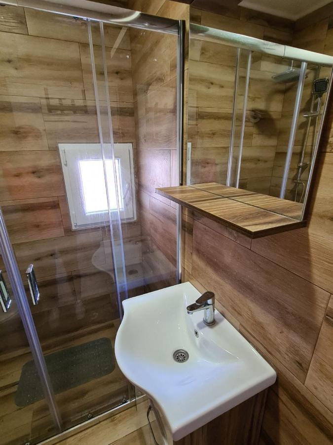 Apartman Petrov Donji Milanovac Extérieur photo