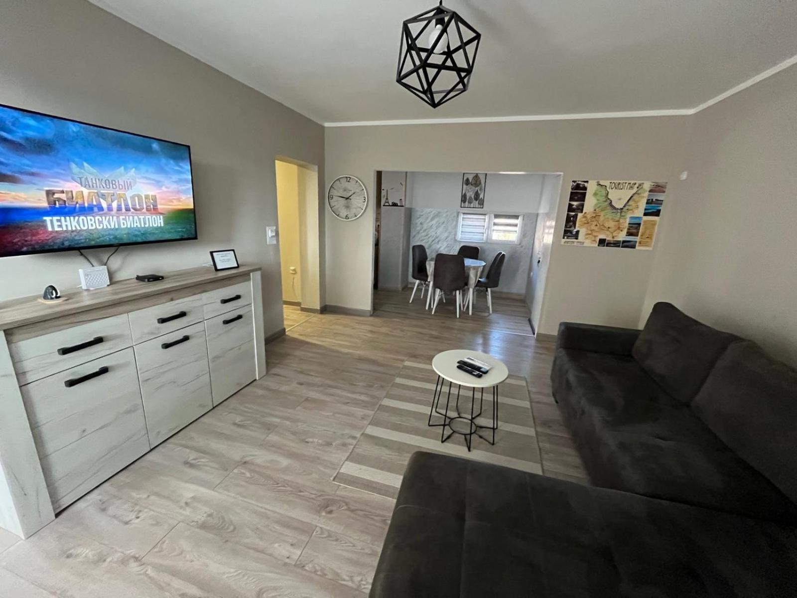 Apartman Petrov Donji Milanovac Extérieur photo